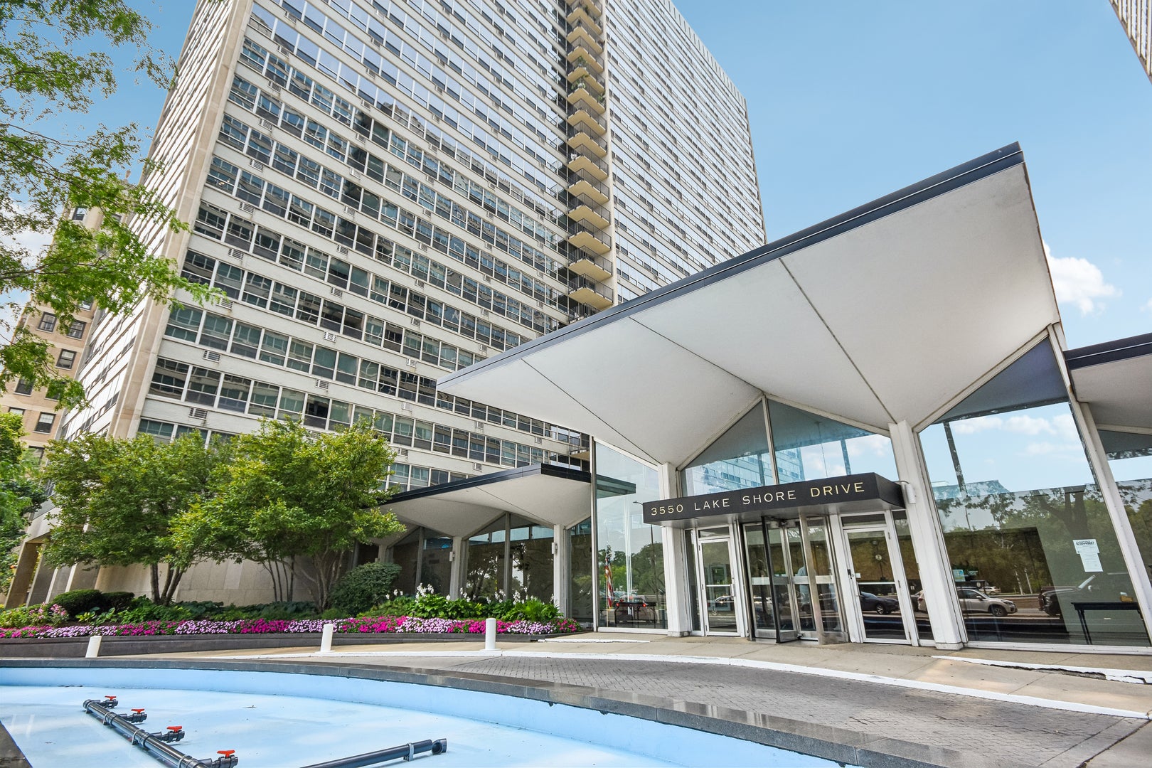 3550 N Lake Shore Drive 1117 — photo
