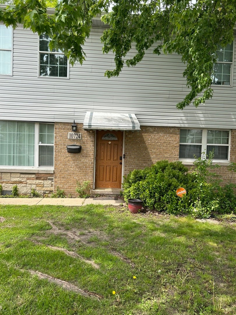 10724 S Pulaski Road — photo