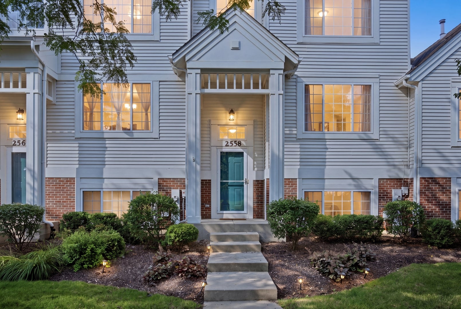 2558 Hatfield Court — photo