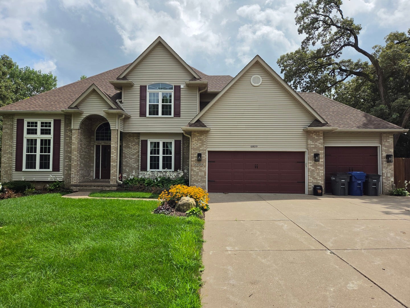 6809 Ridges Court — photo