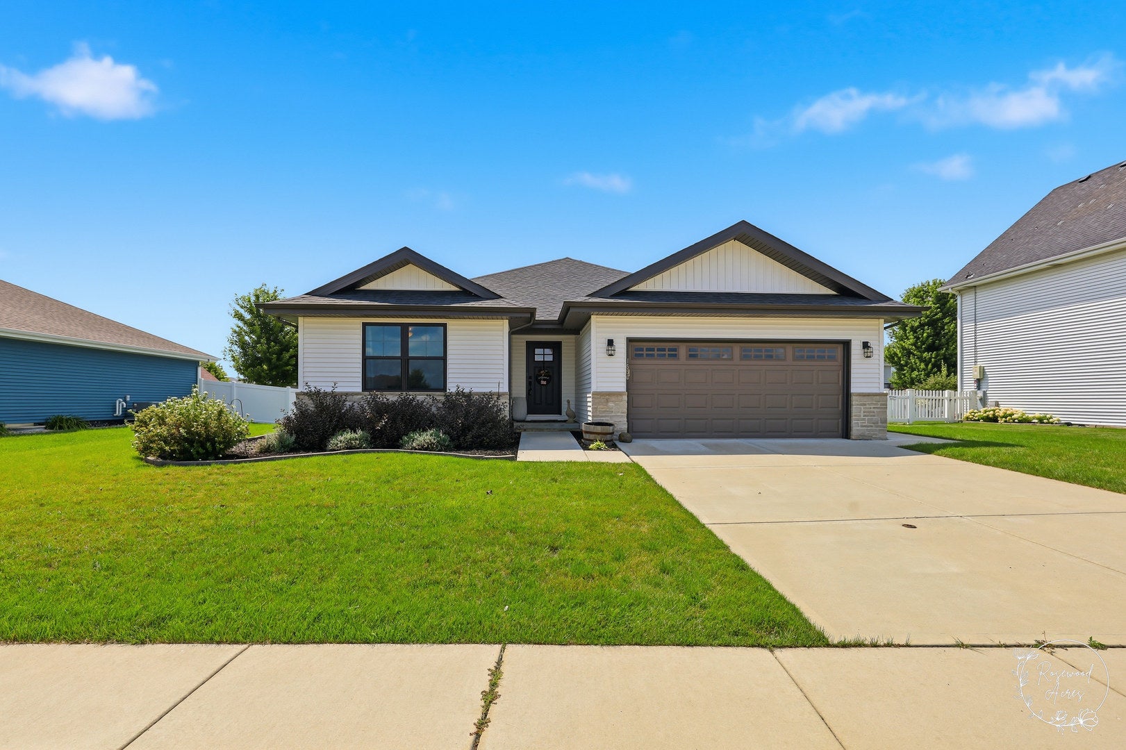 1550 Eagles Landing — photo