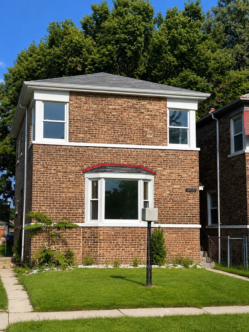 8335 S Constance Avenue — photo