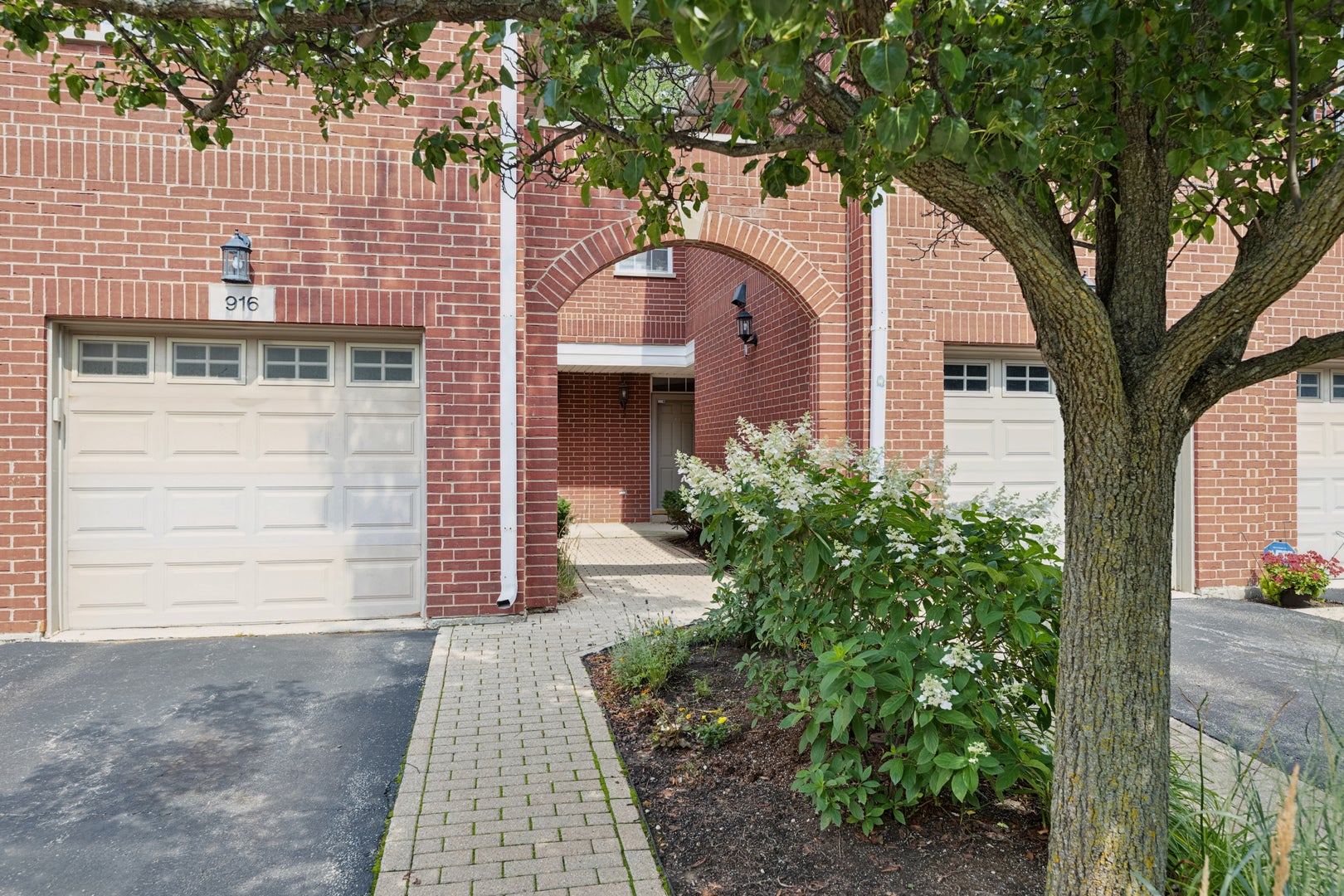 916 Enfield Drive 5-a2 — photo