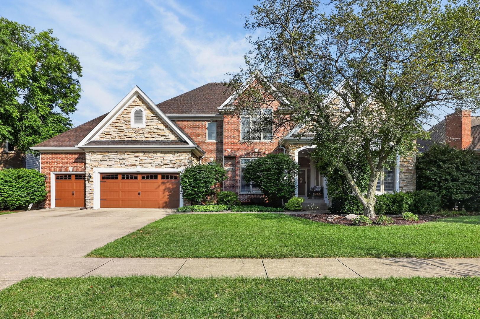 2439 Fawn Lake Circle — photo