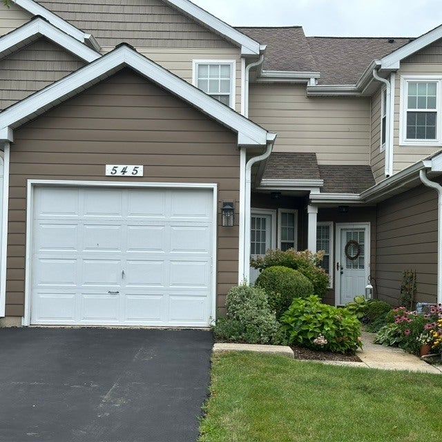 545 Woodcrest Drive 545 — photo
