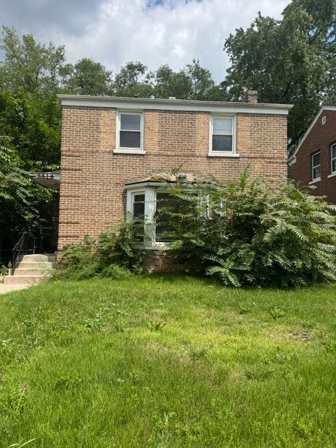 2514 E 97th Street — photo