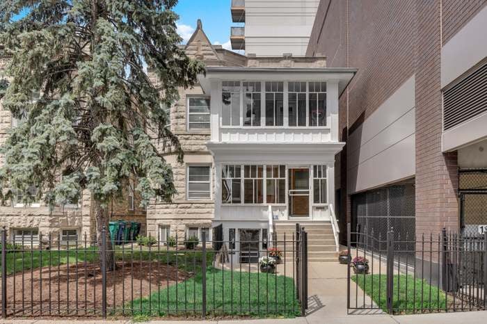 109 S Maple Avenue Garden — photo