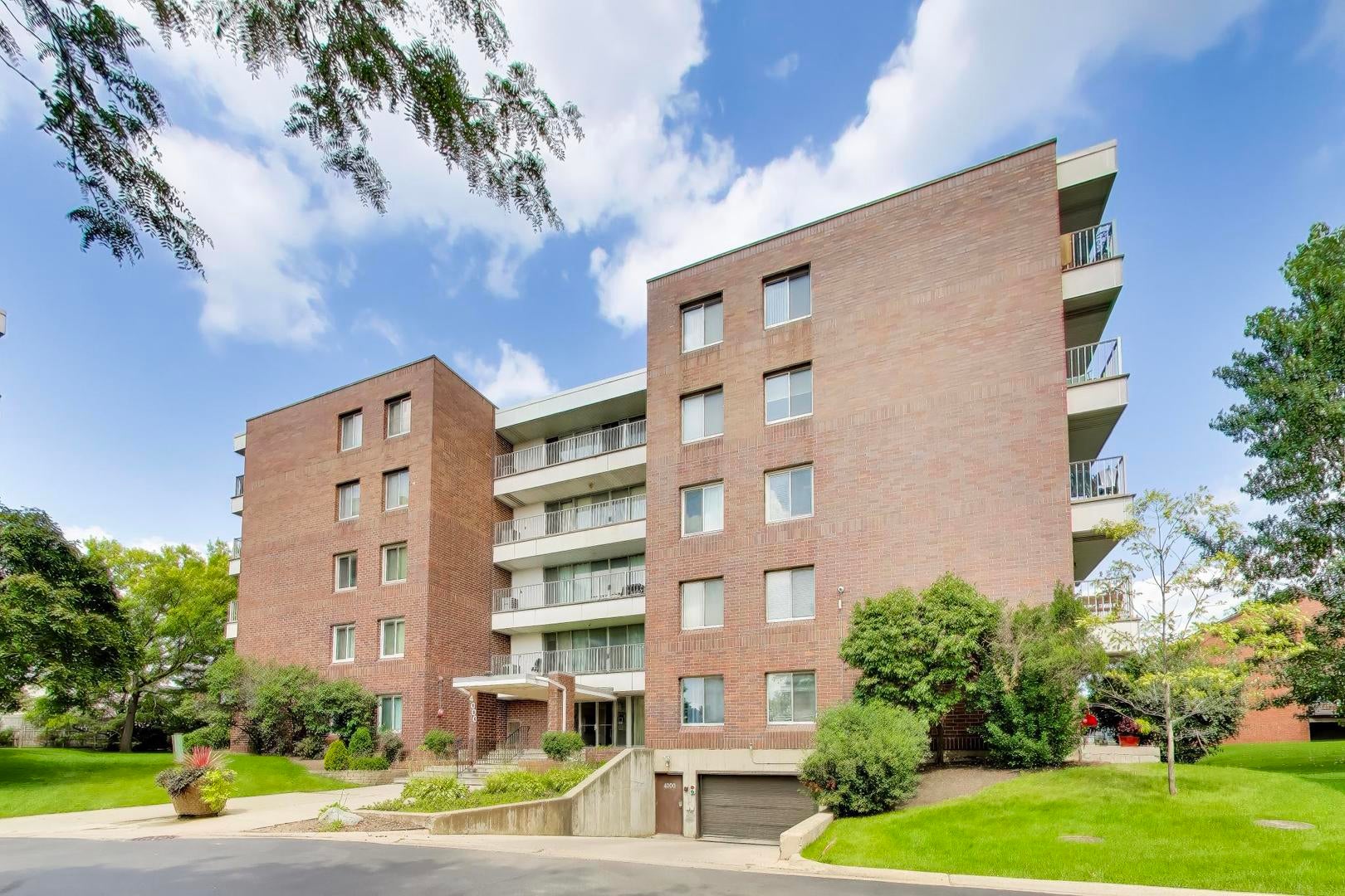 4000 Triumvera Drive 508 — photo