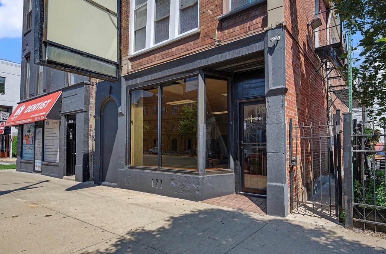 2017 N Western Avenue 1 — photo