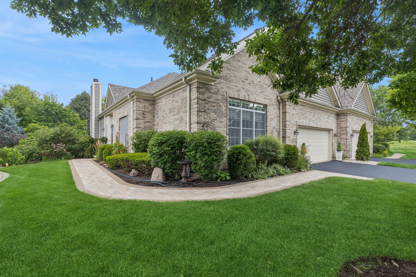 1017 Heron Way — photo