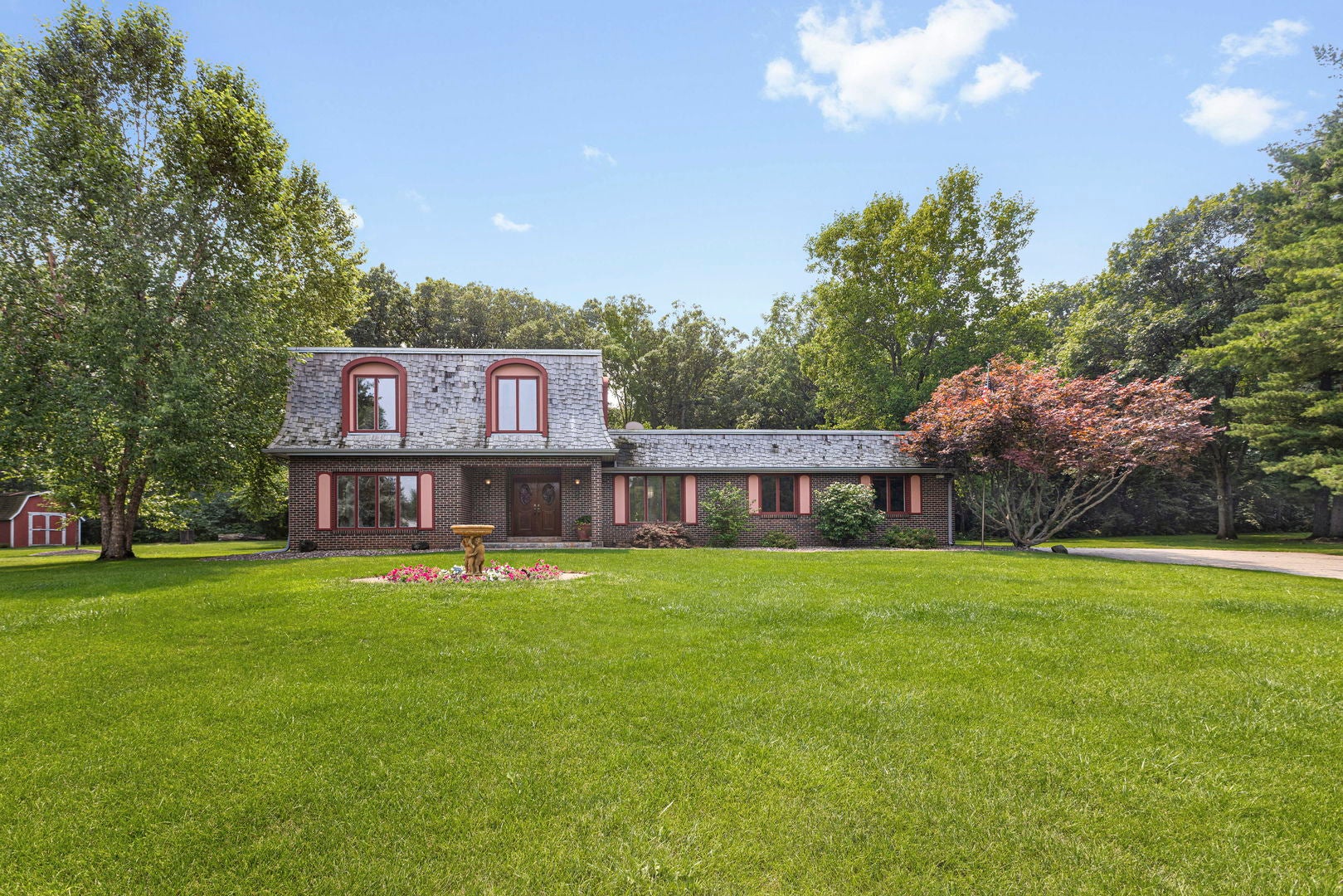 212 Cheviot Drive — photo