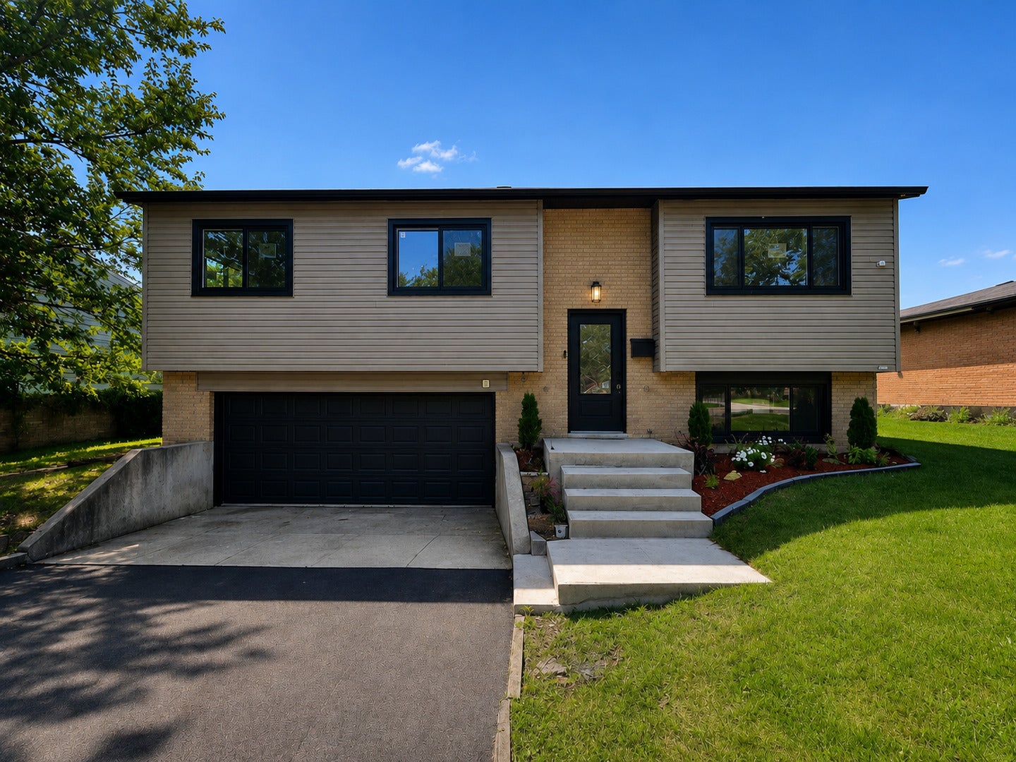 720 Blackhawk Drive — photo