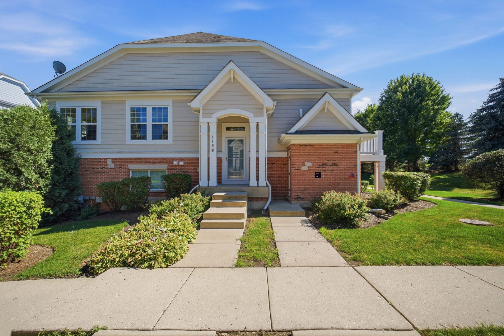 1138 Jordan Circle — photo