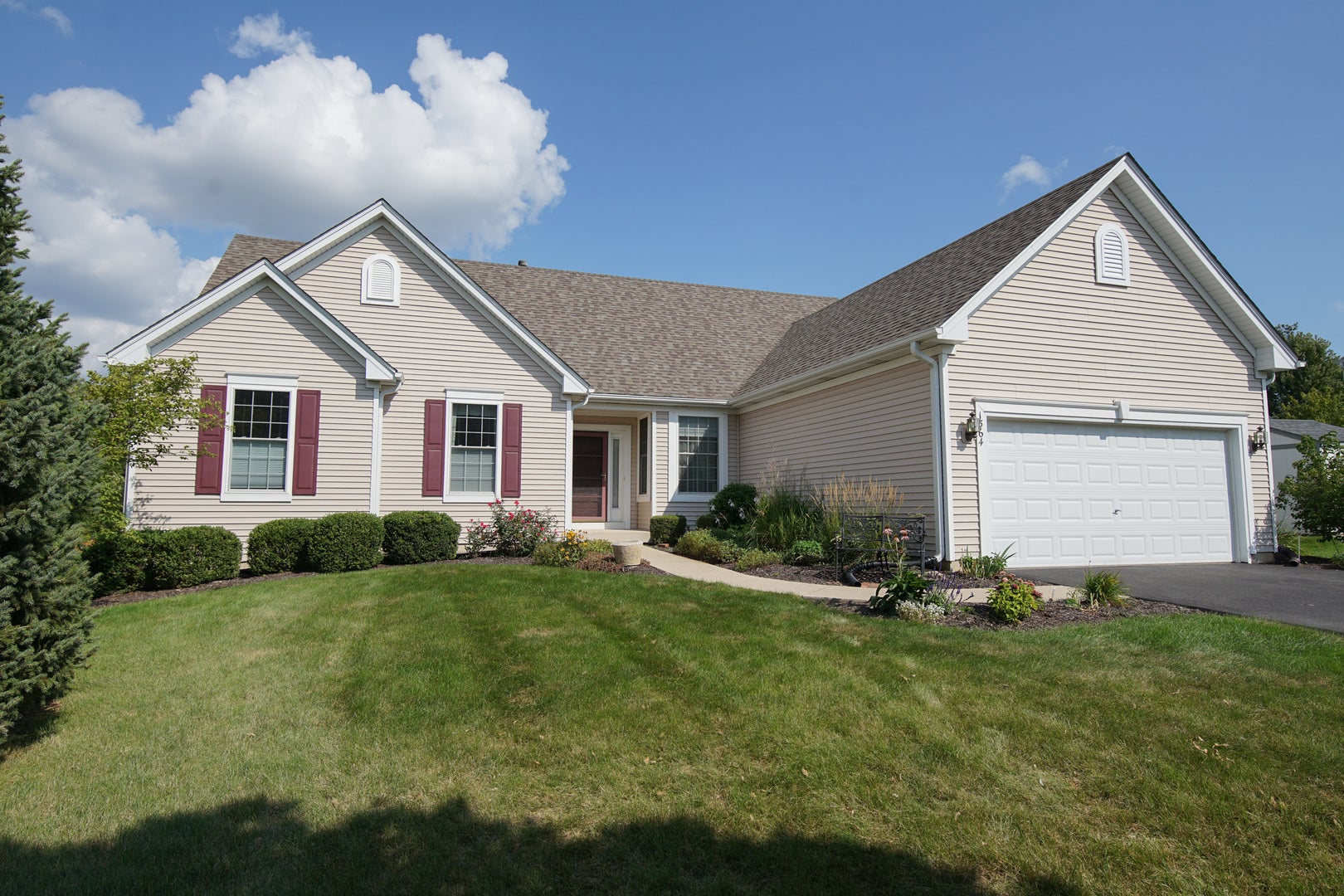 1364 Sycamore Lane — photo