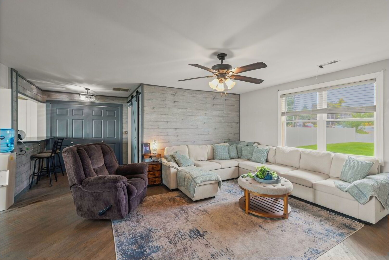 Home in McHenry, IL 60051 — photo 3