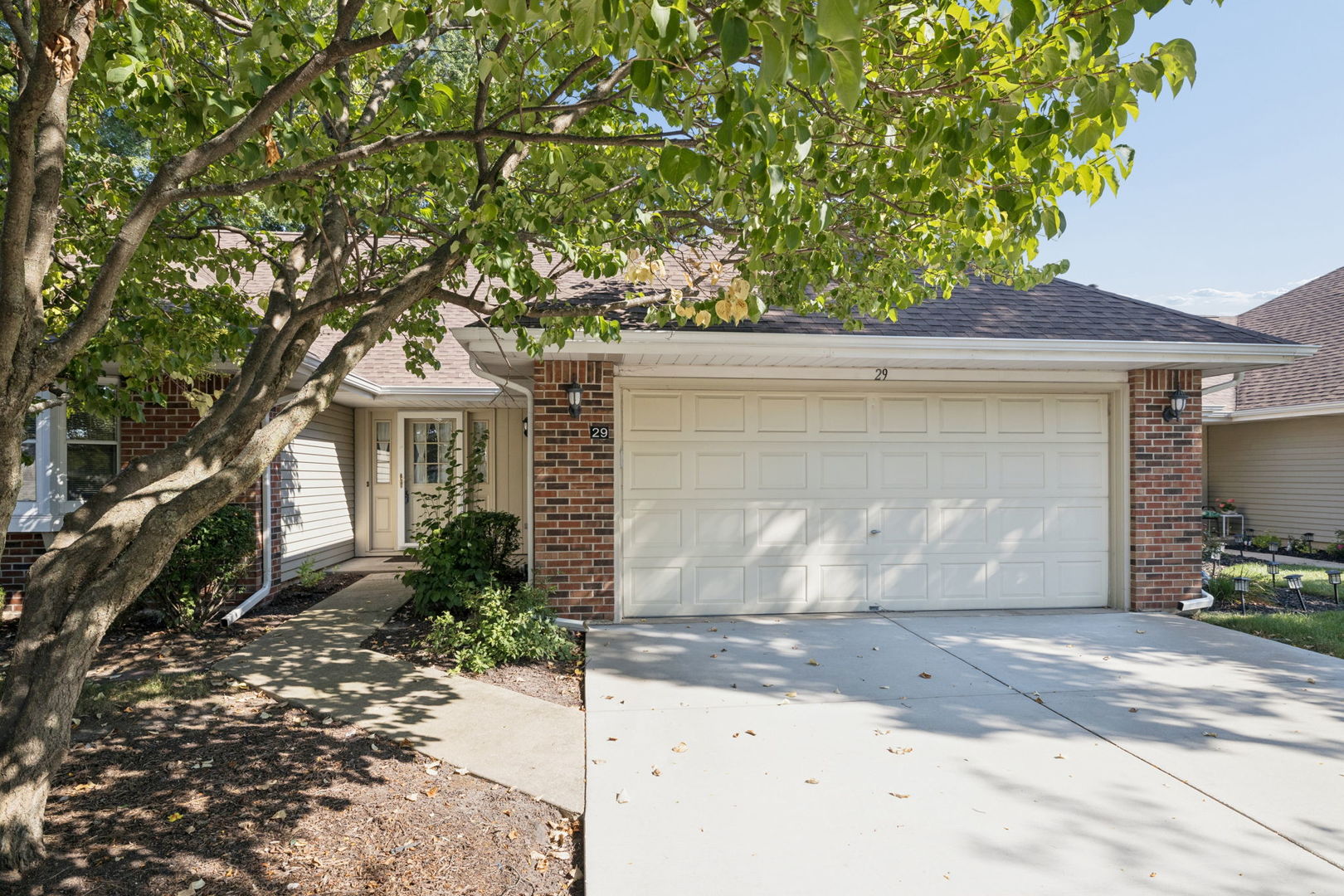 29 Fallcreek Circle — photo