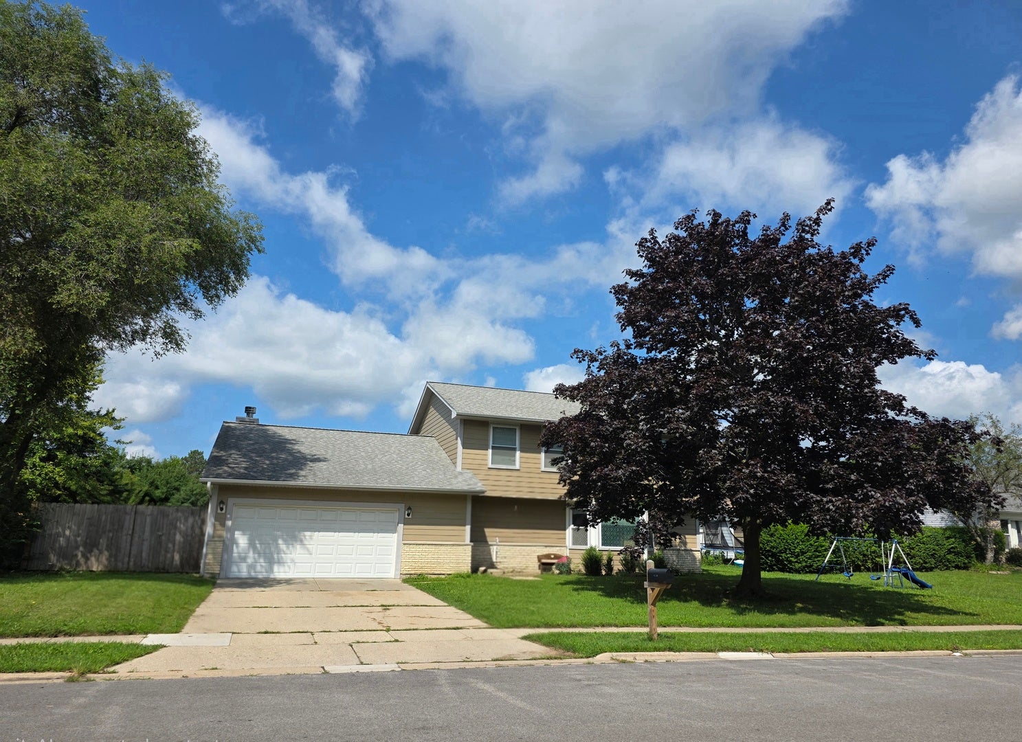 430 Gillings Drive — photo