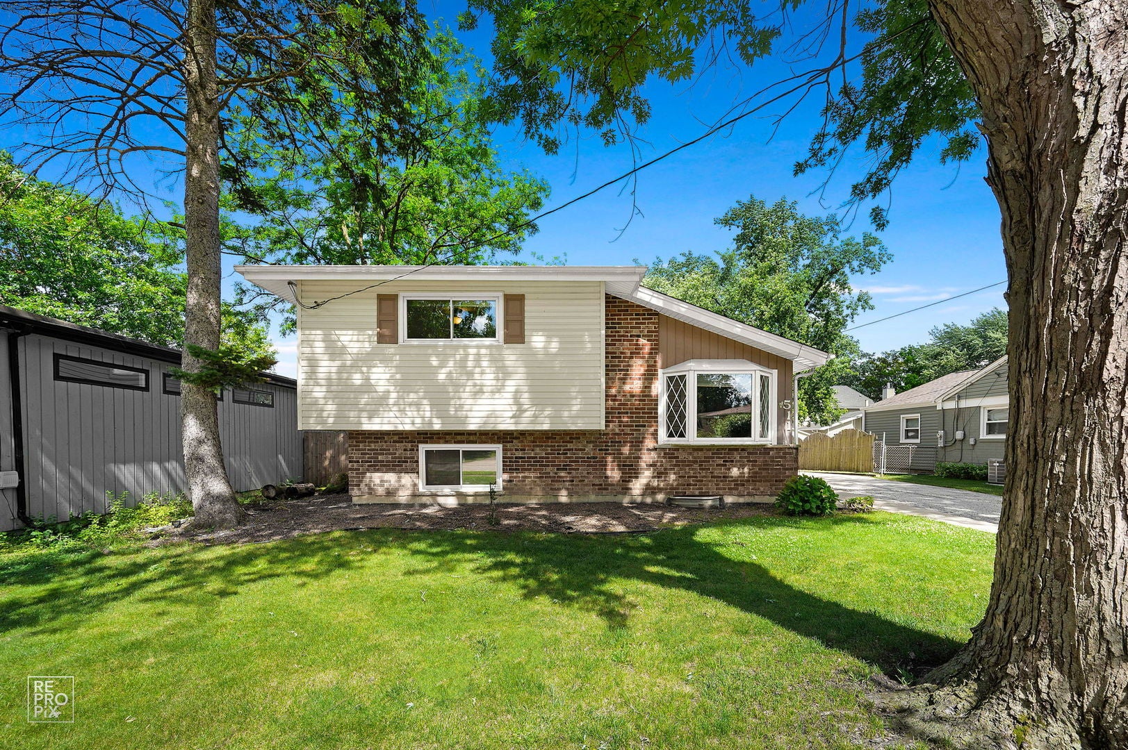 511 S Highland Avenue — photo