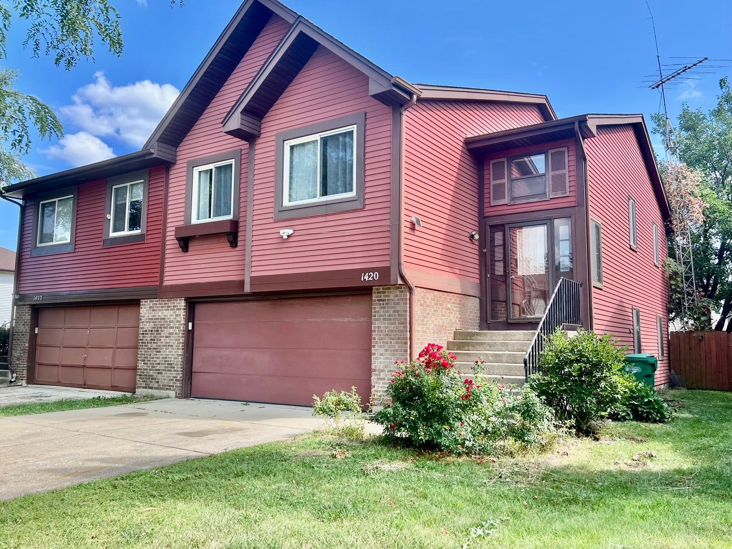 1420 Chippewa Trail — photo