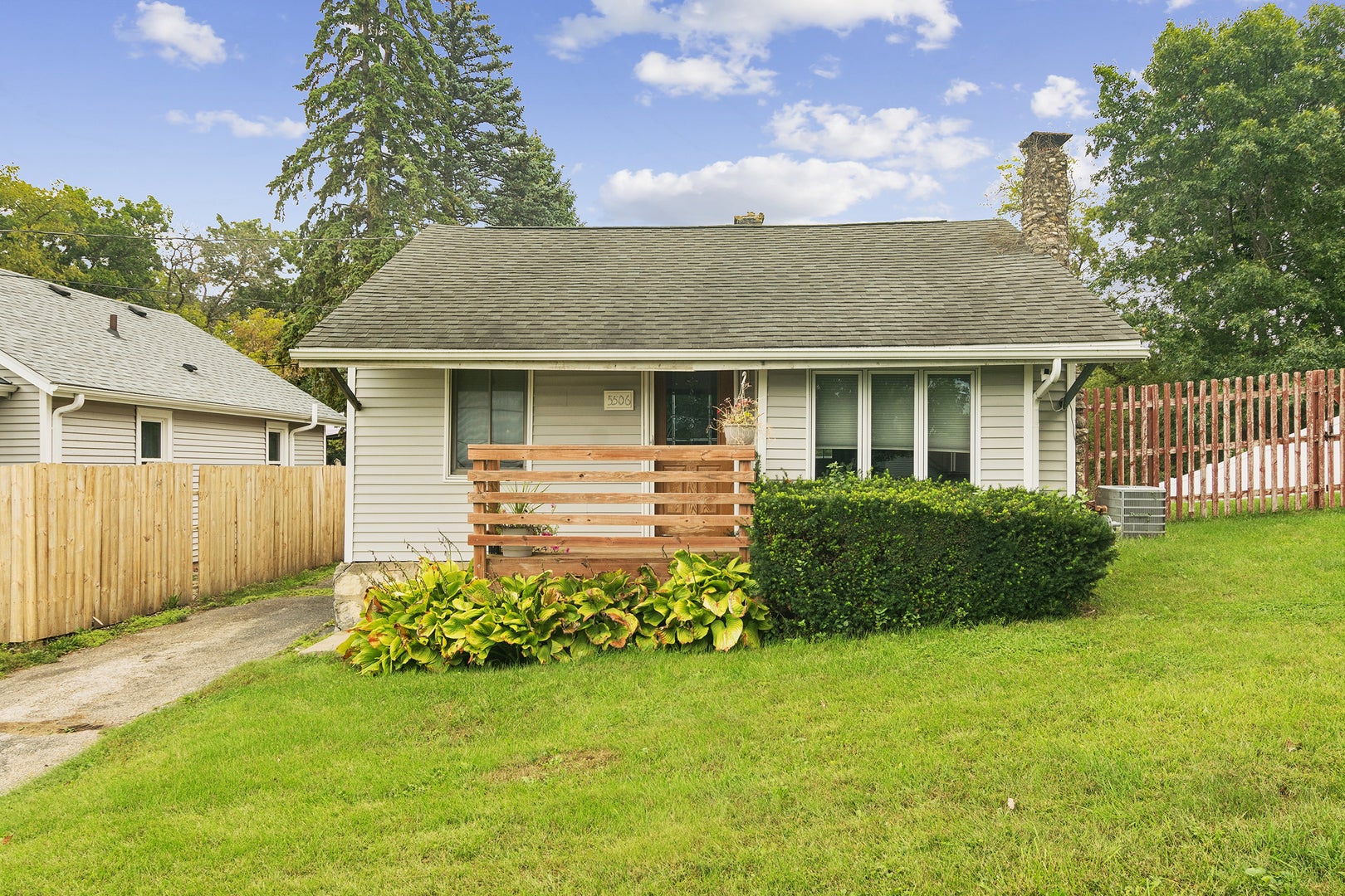 5506 E Lake Shore Drive — photo