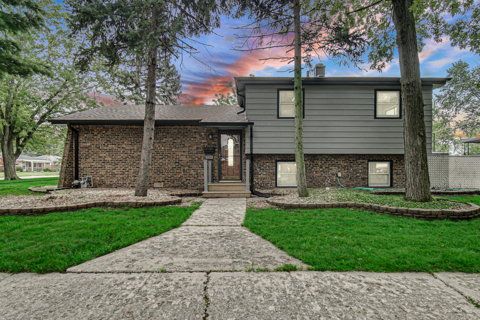 17204 Chicago Avenue — photo