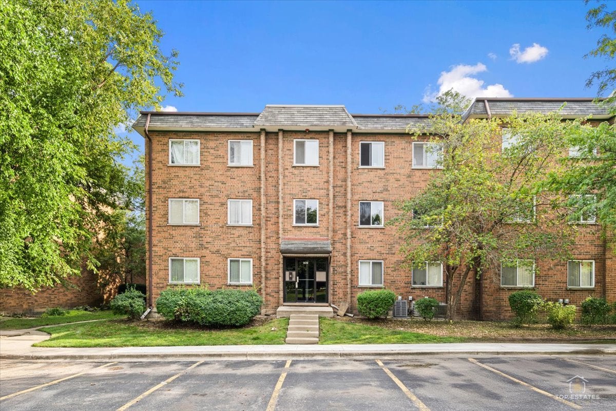 909 Buccaneer Drive 3 — photo