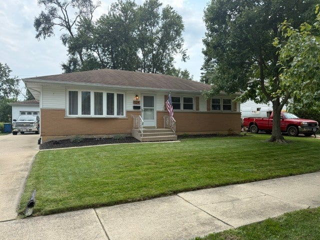 524 Gordon Drive — photo