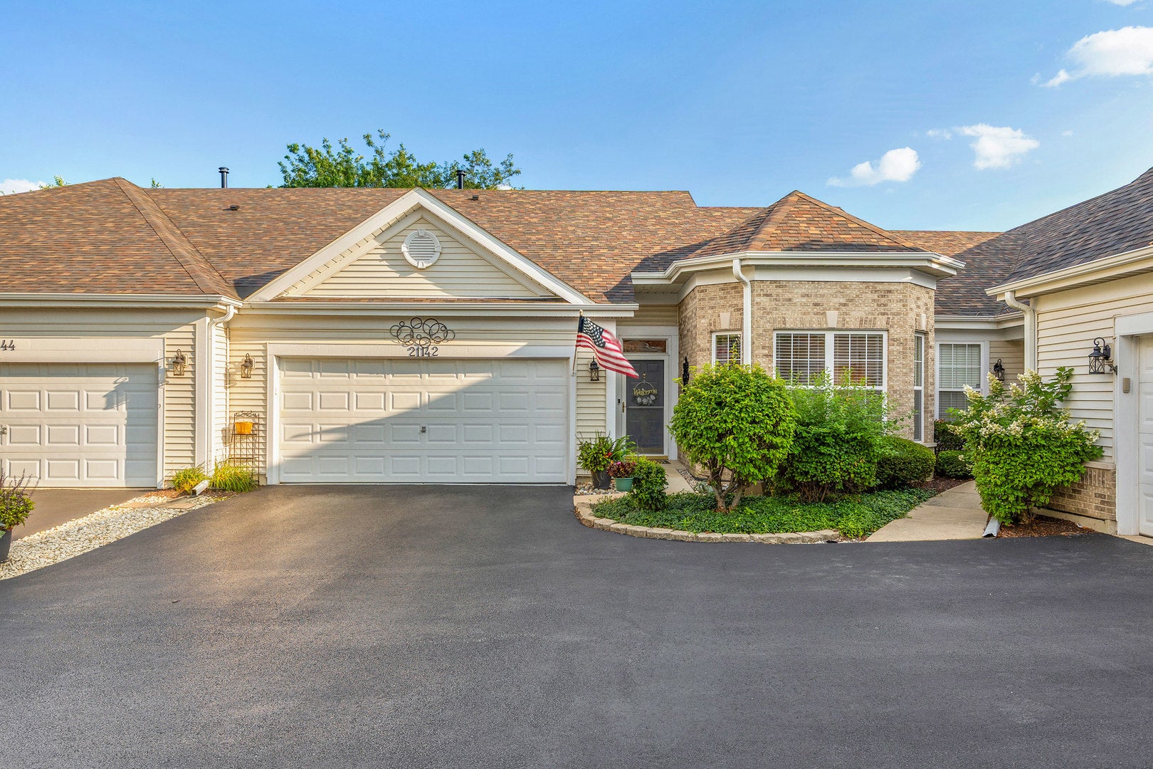 21142 W Braxton Lane — photo
