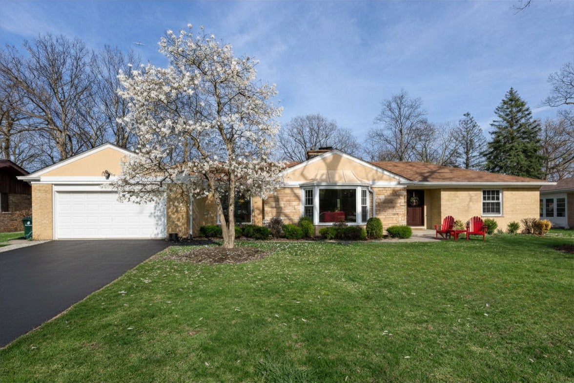 1645 Forest Drive — photo
