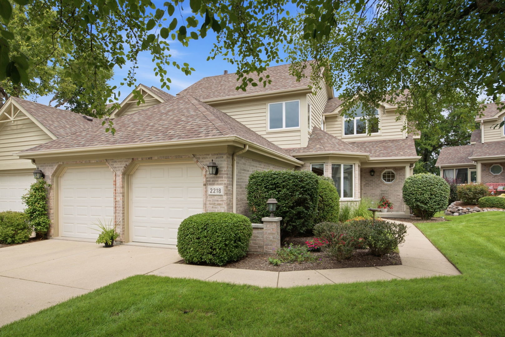 2218 Tamarack Drive — photo