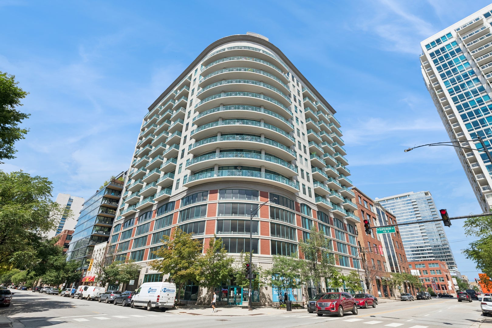 340 W Superior Street 1104 — photo
