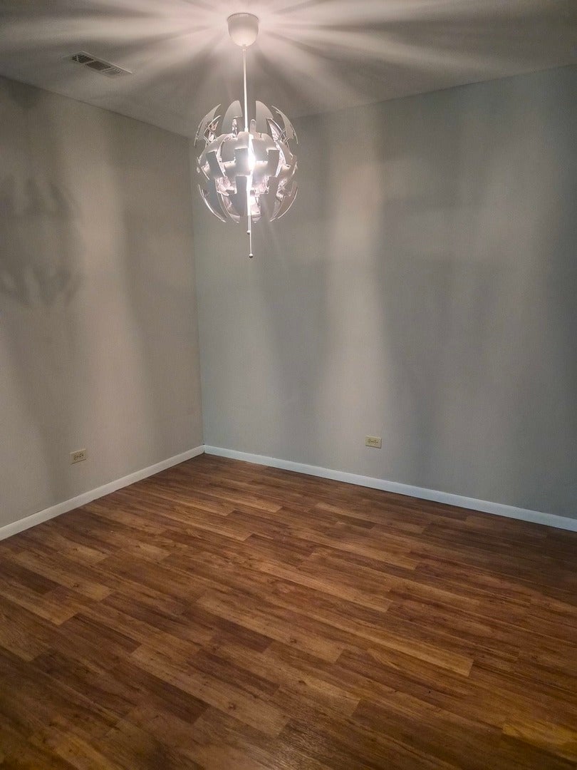 Home in Wheaton, IL 60189 — photo 3