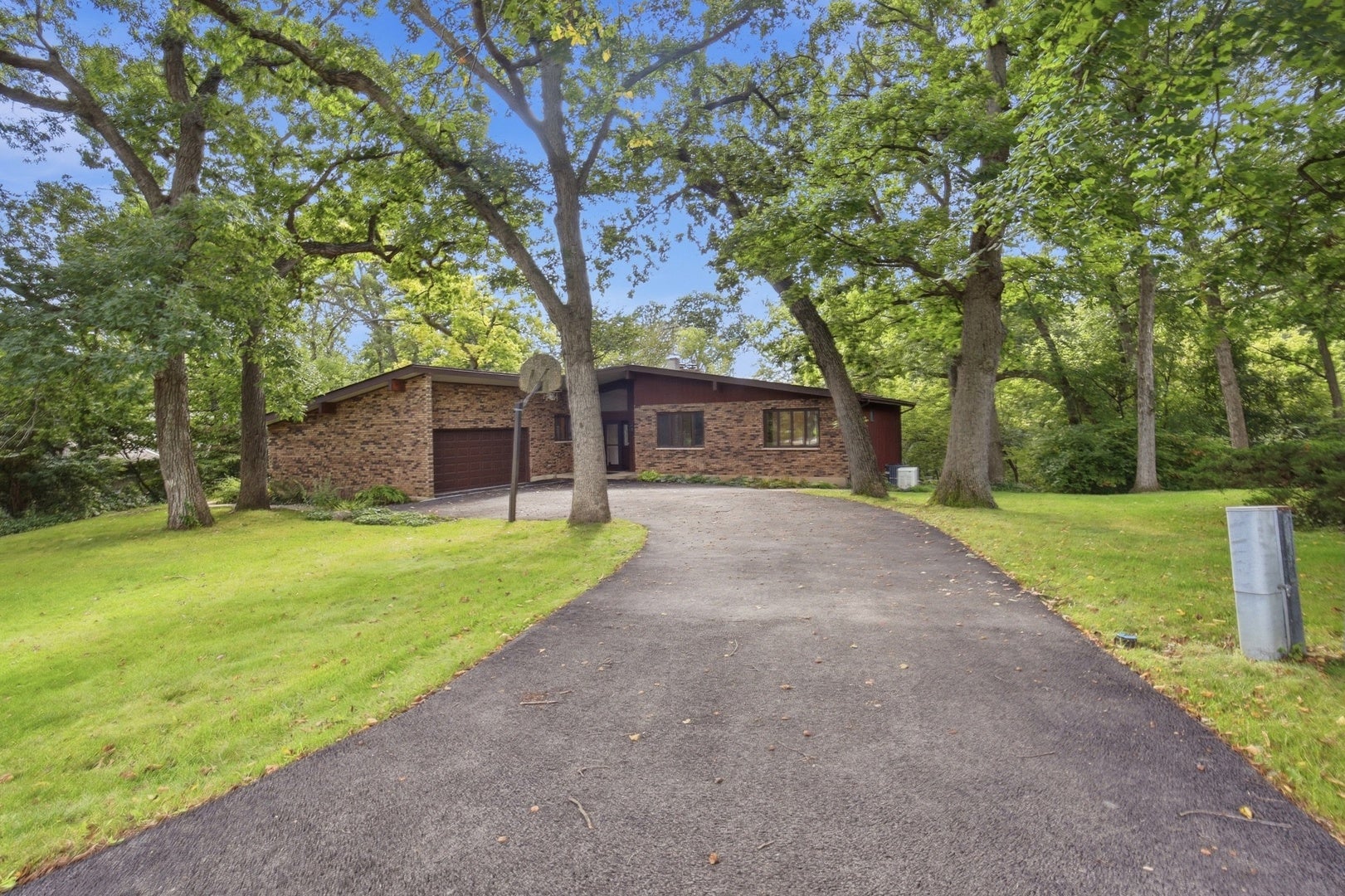 172 Hilltop Court — photo