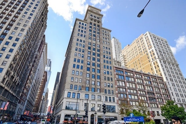 6 N Michigan Avenue 1205 — photo