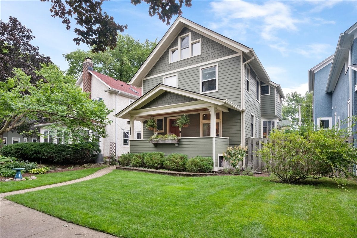 1133 Grant Street — photo