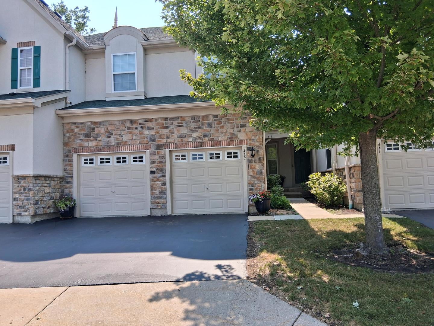 449 N Bay Tree Circle — photo
