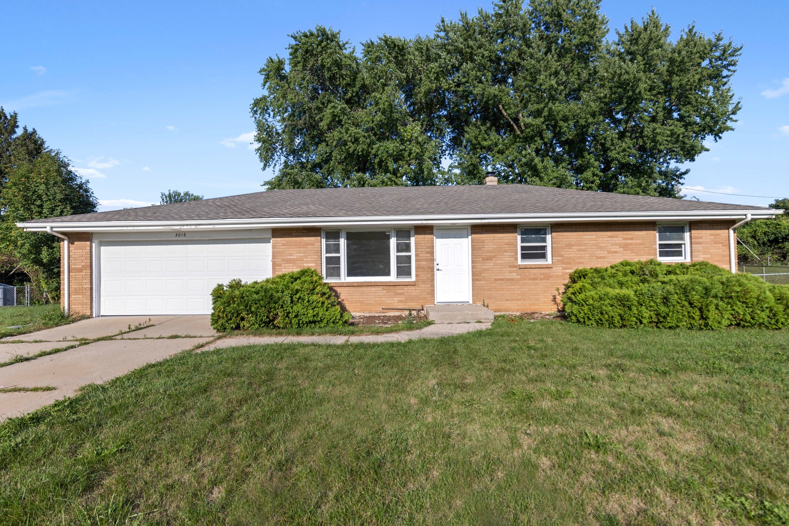 3016 Oriental Court — photo