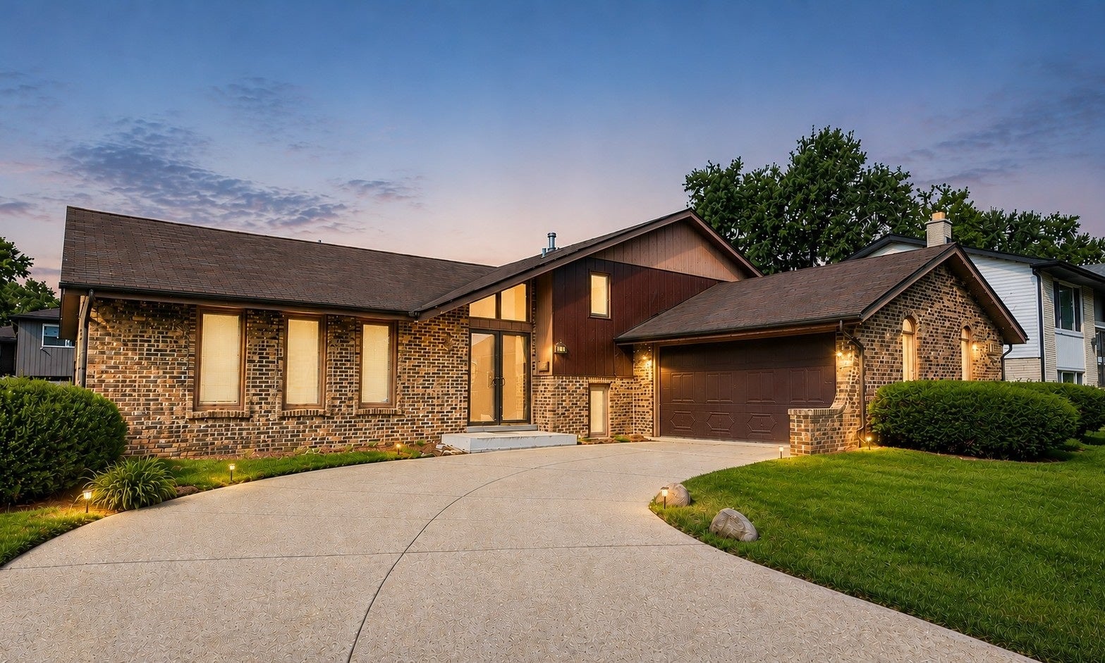 715 E 193rd Place — photo