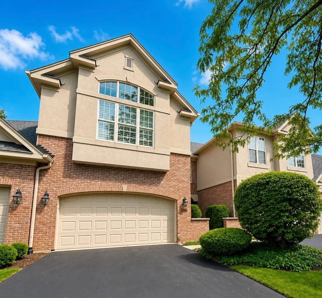 1204 Ashbrook Court — photo