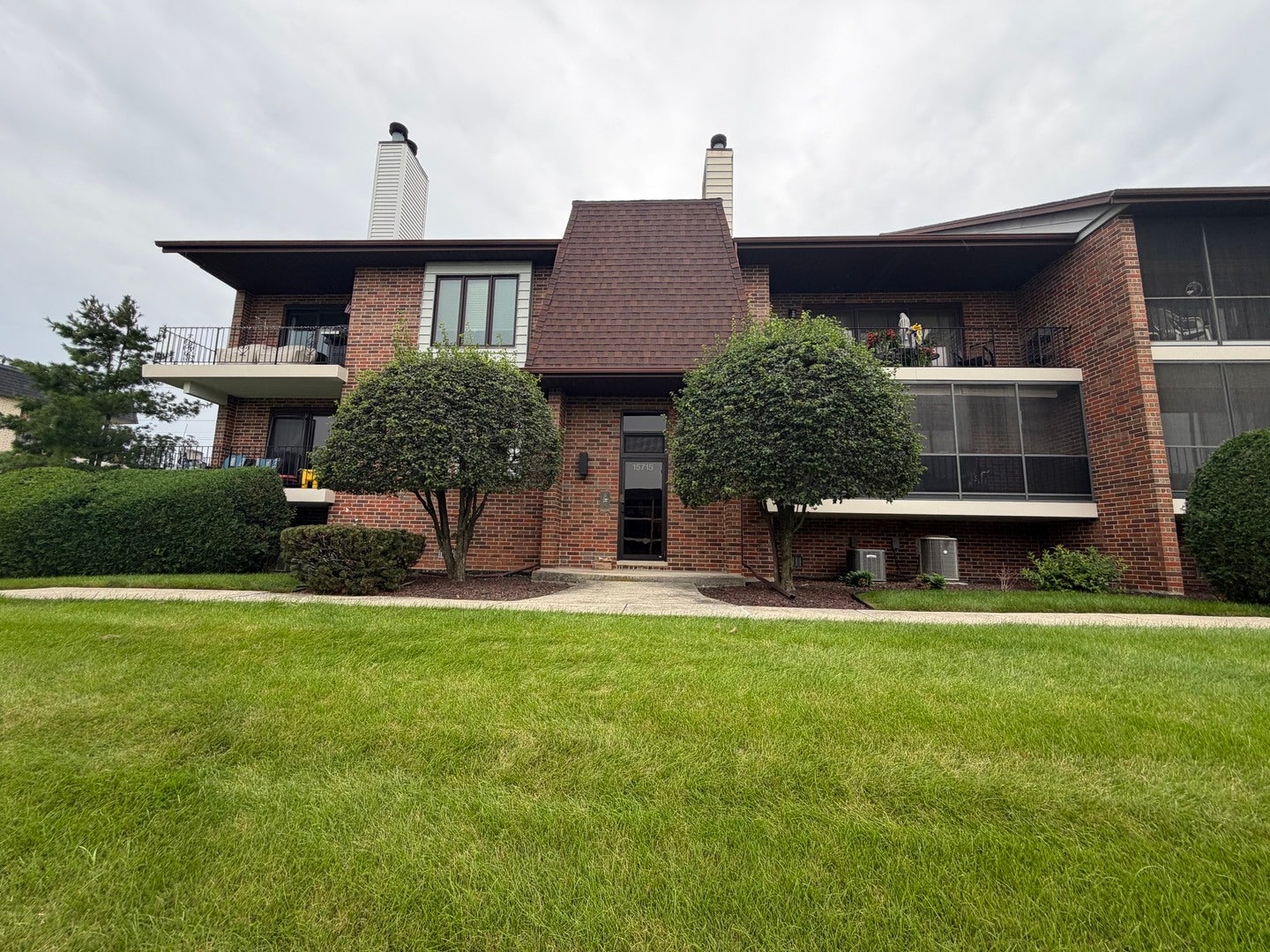 15715 Deerfield Court 1N — photo