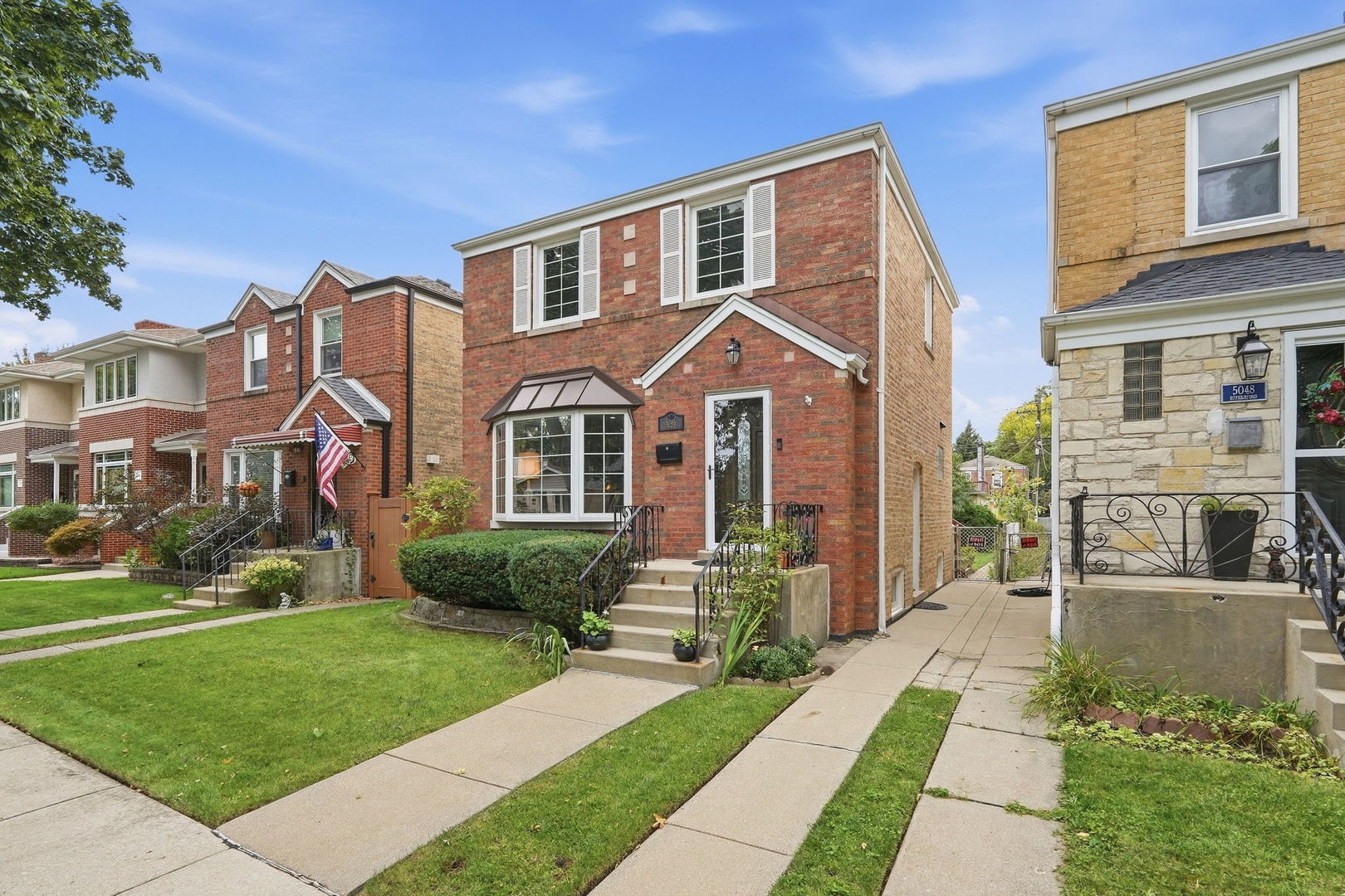 5046 N Rutherford Avenue — photo
