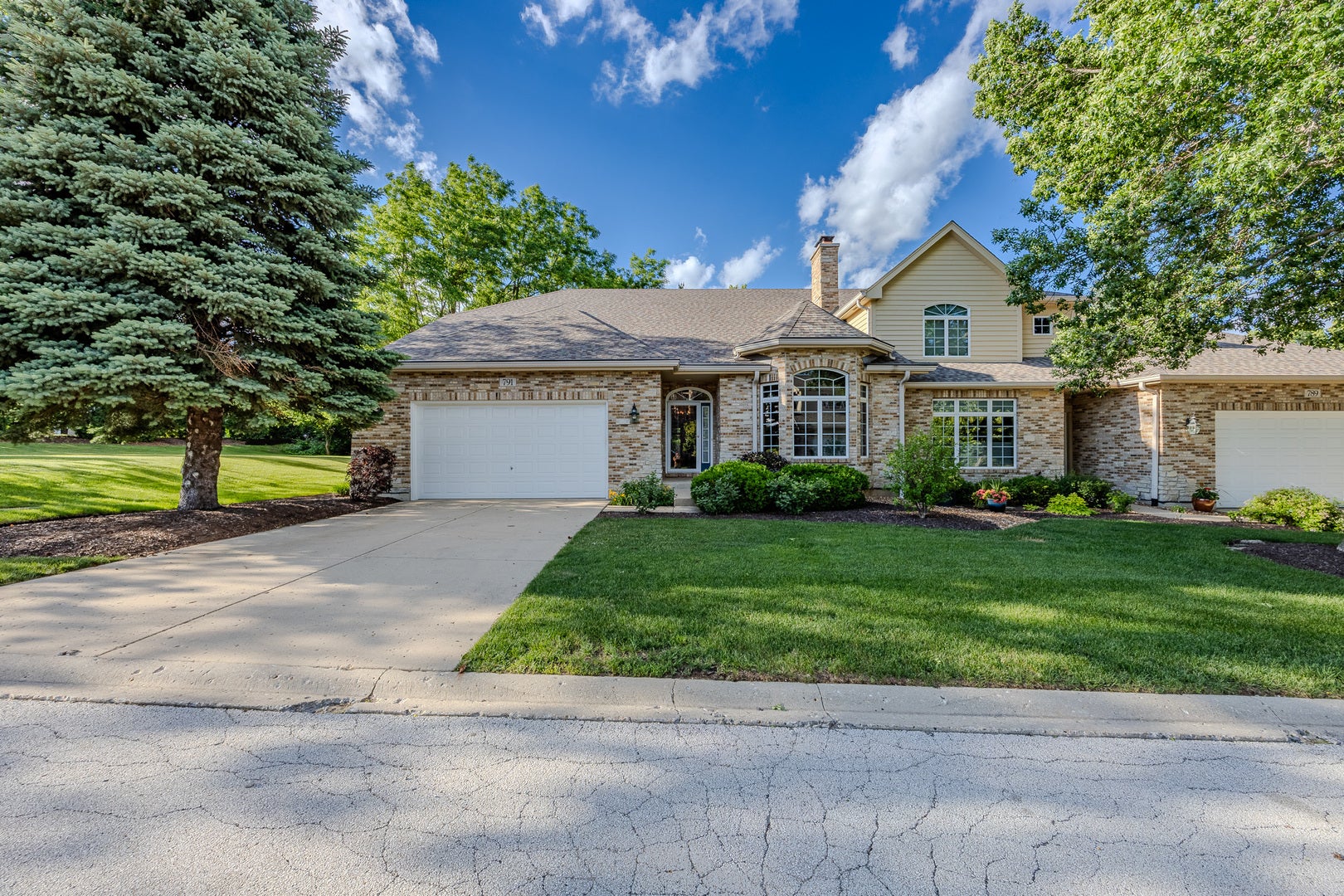 791 Manor Hill Place — photo