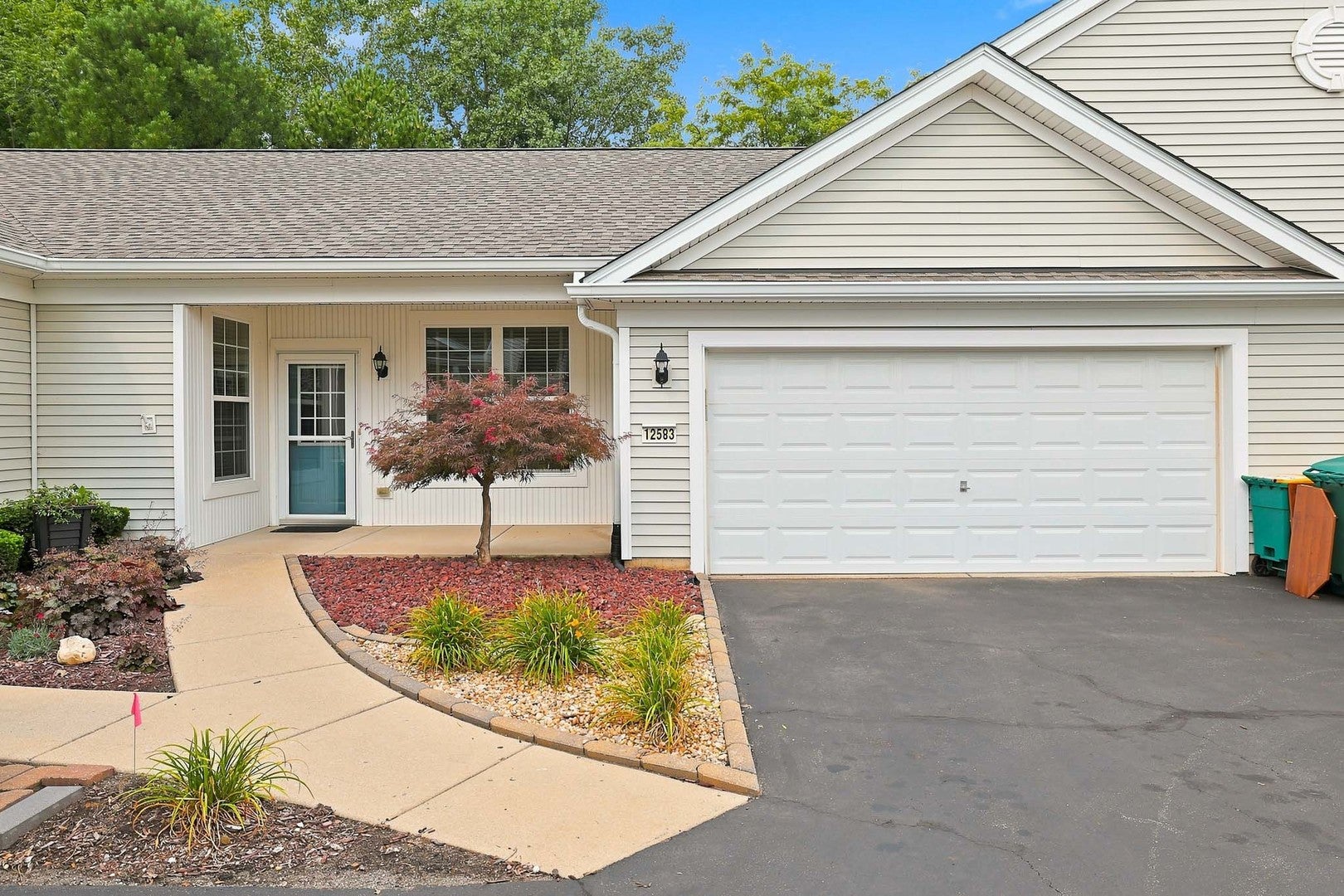 12583 Rock Island Trail — photo