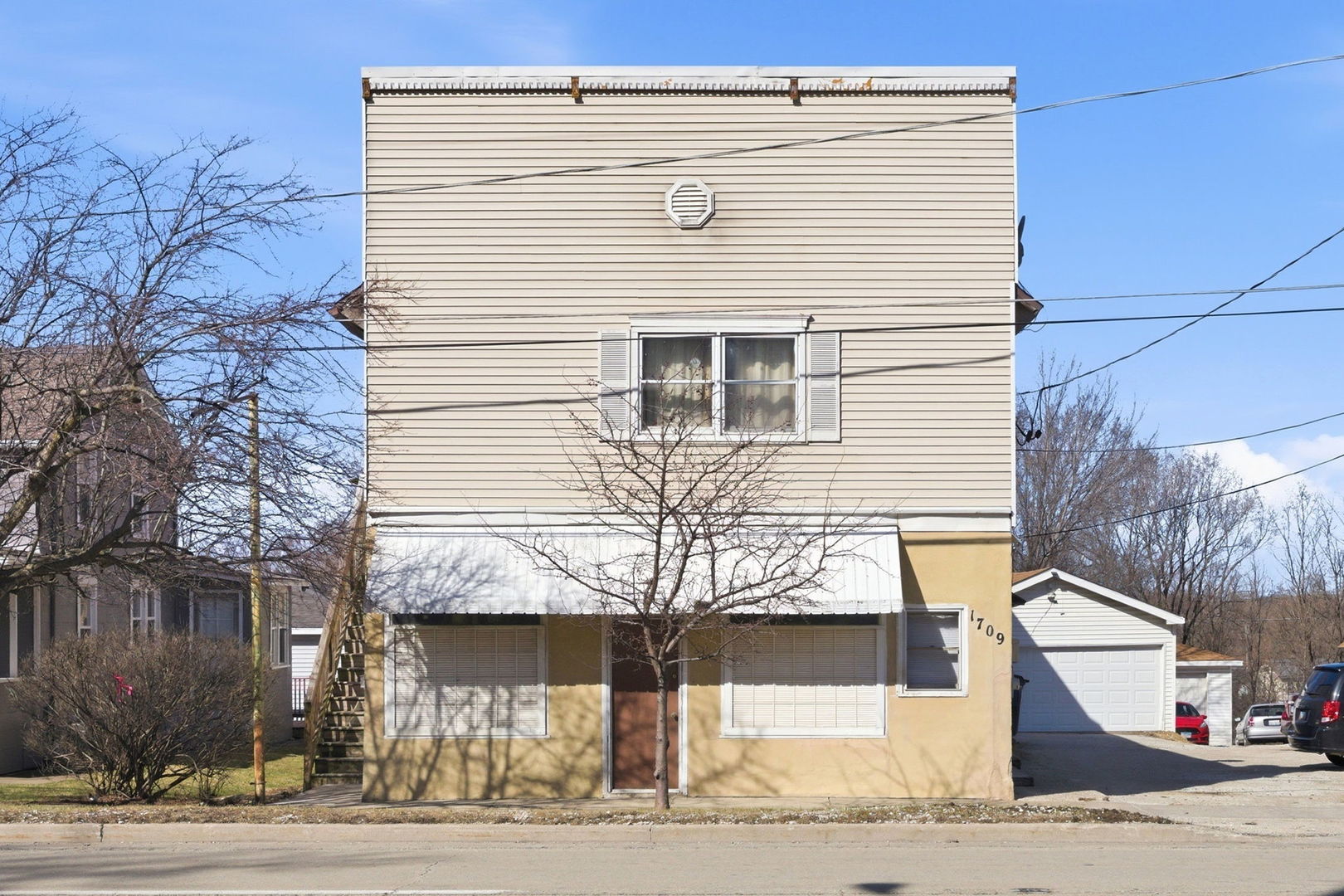 1709 S State Street — photo
