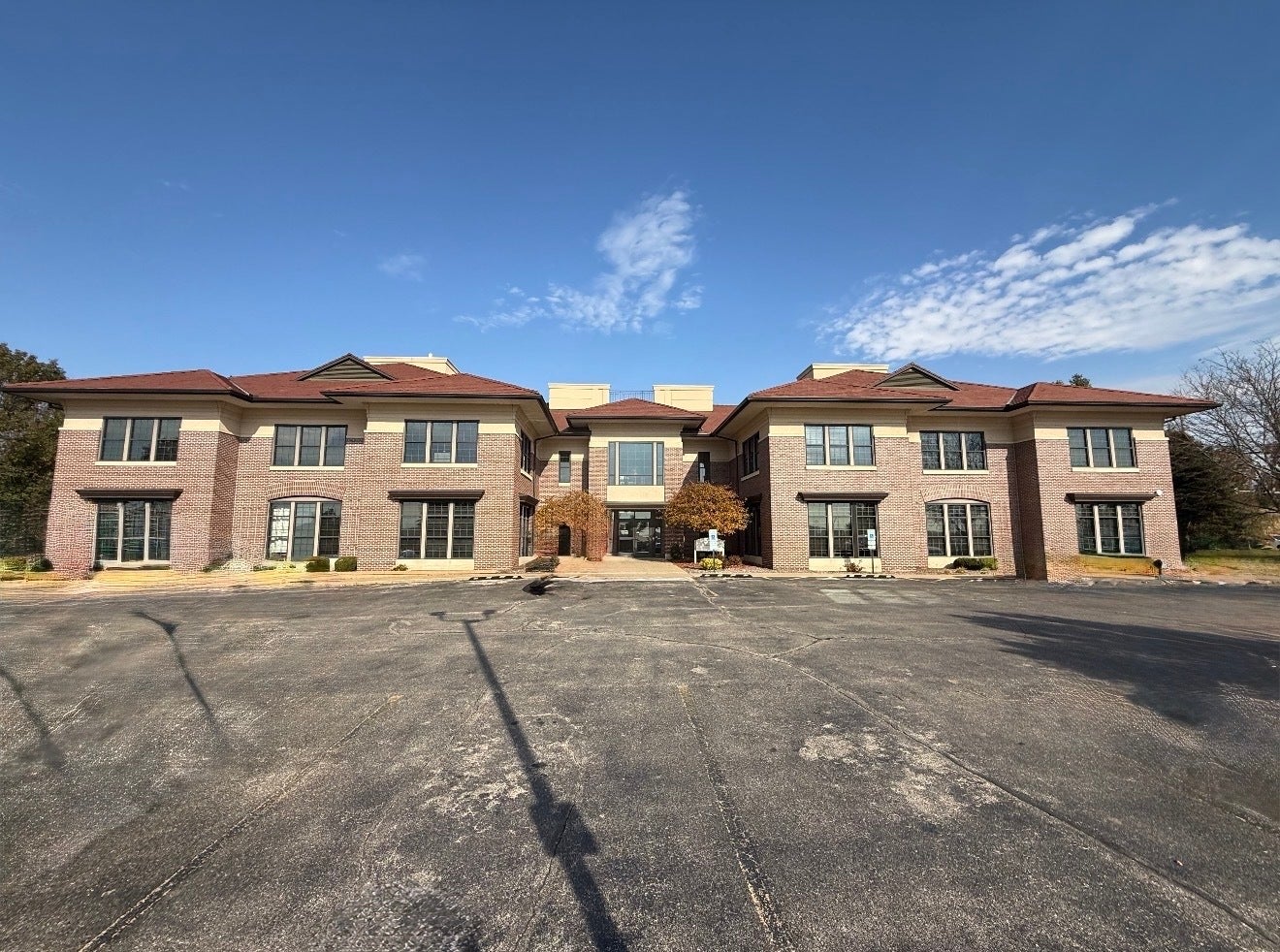 615 Valley View Drive 202 — photo