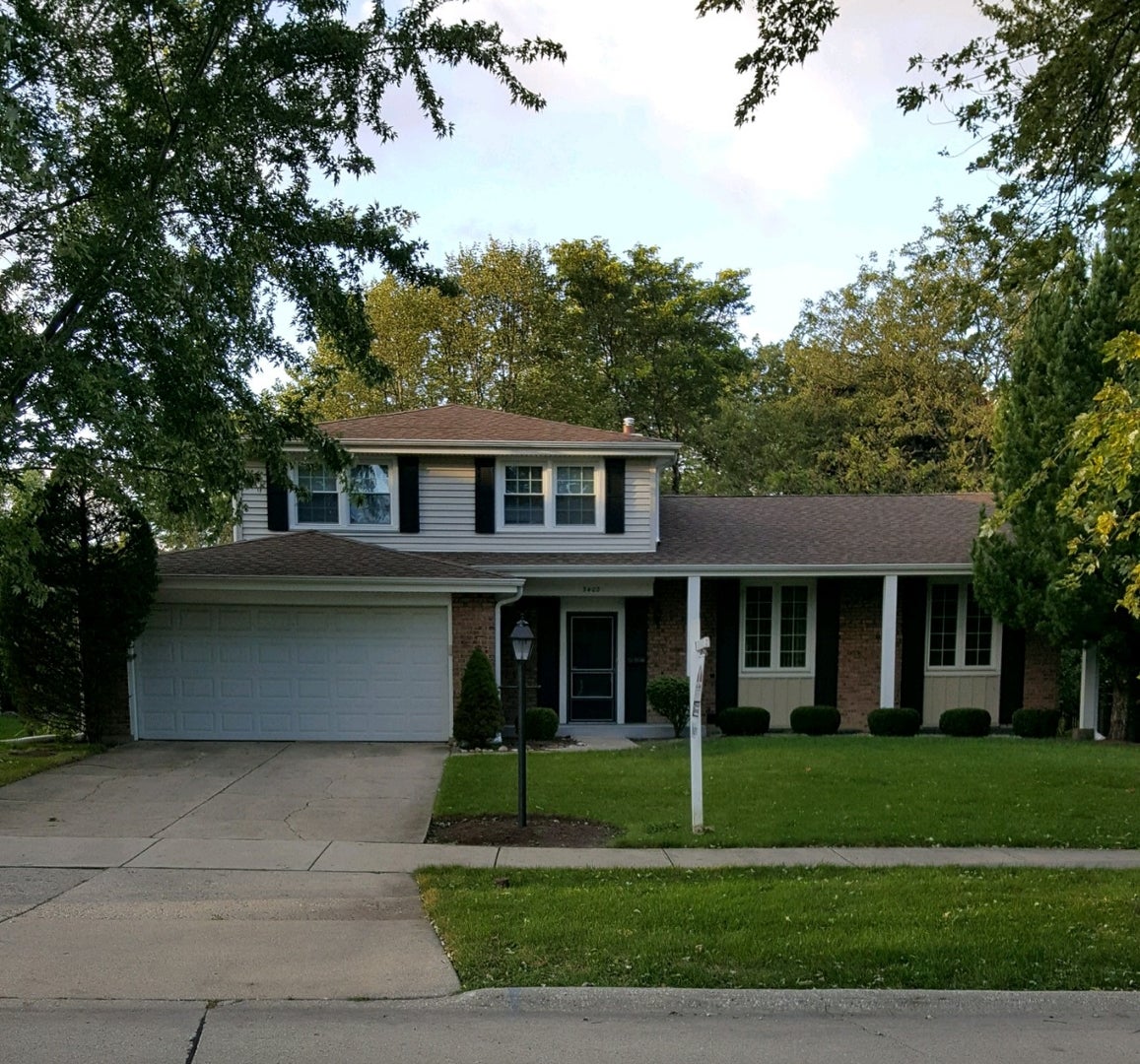 3402 Winnetka Road — photo