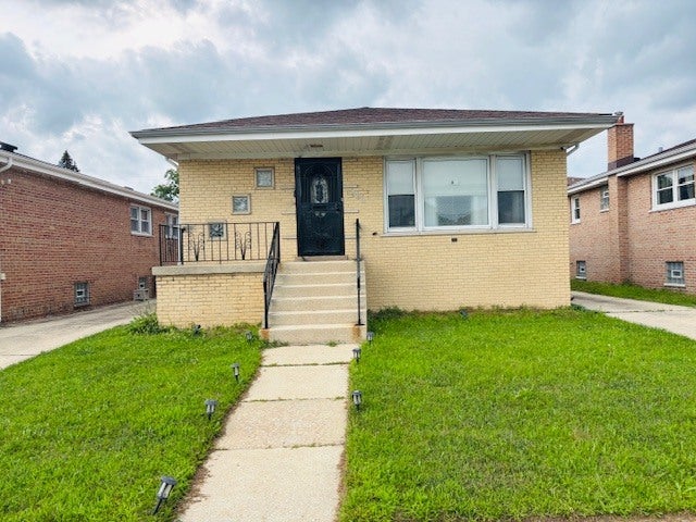 380 Bensley Avenue — photo