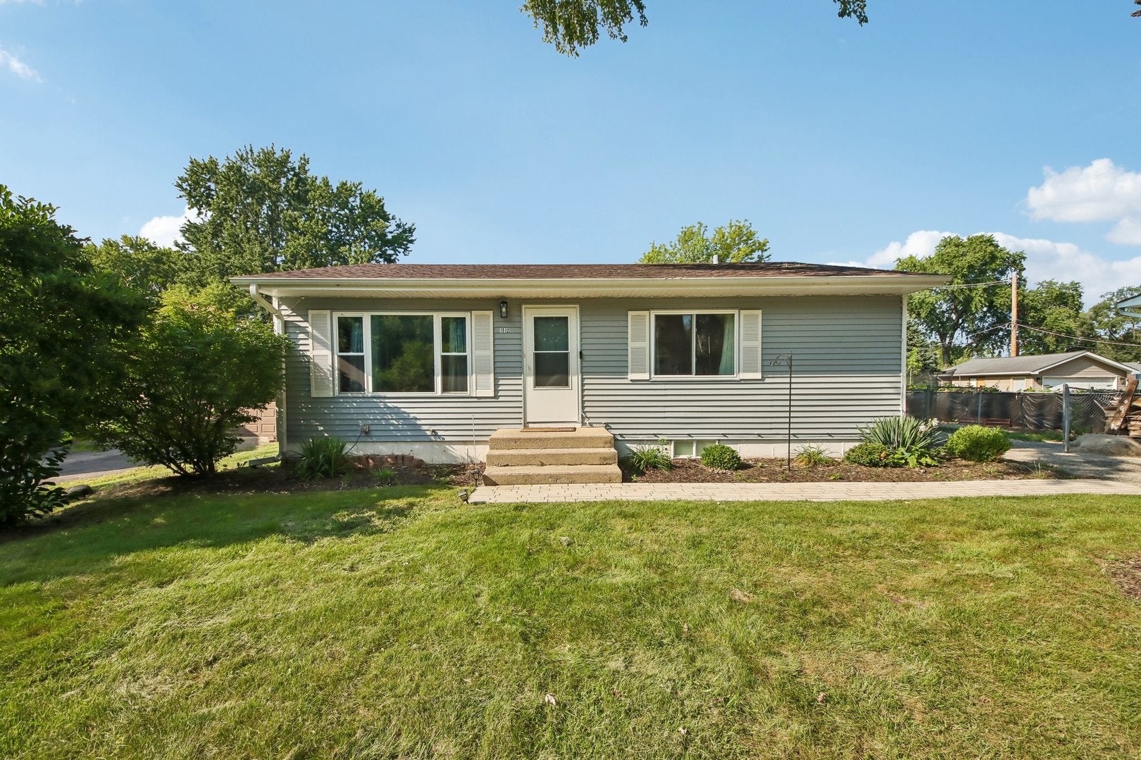 1512 Catalpa Drive — photo