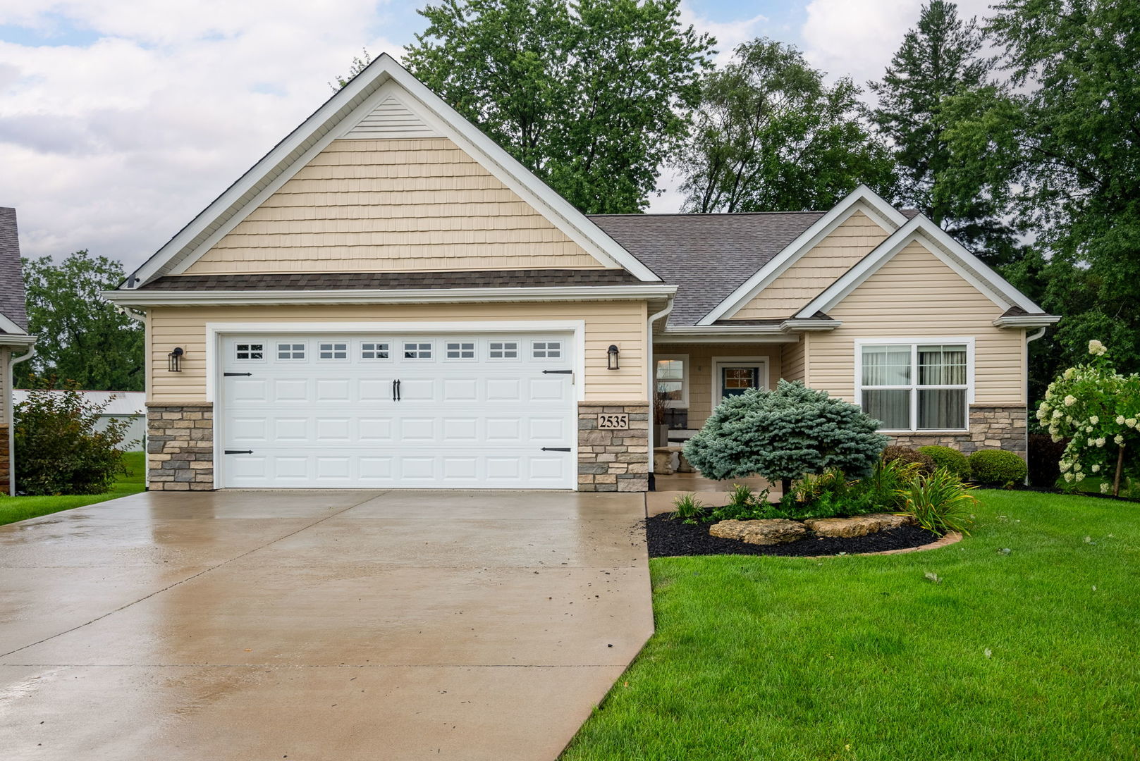 2535 Pheasant Creek Circle — photo