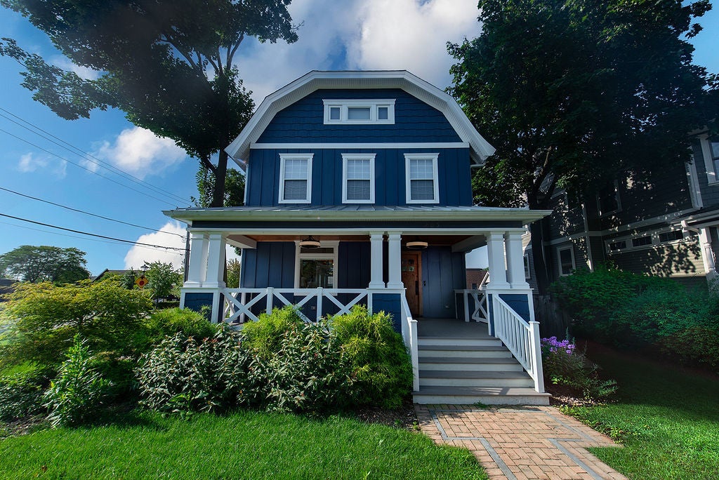 205 W Cook Avenue — photo